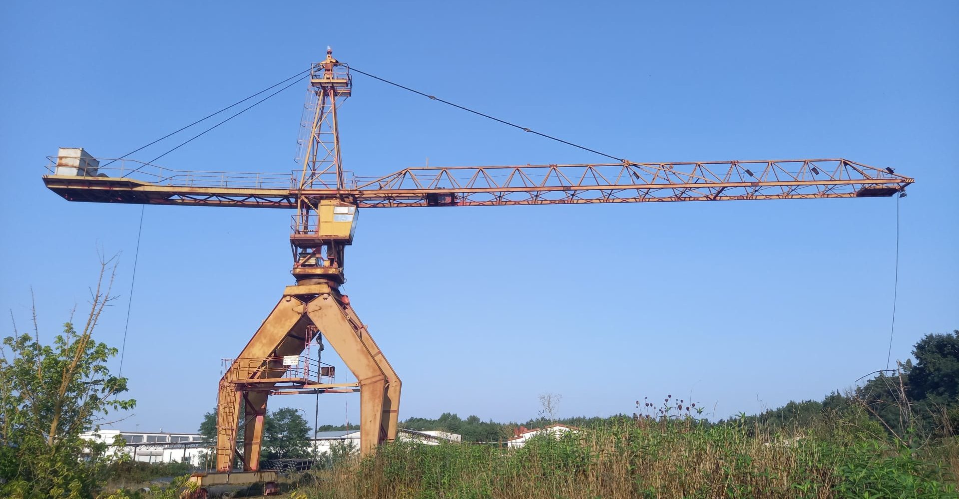 Slovensko demolice jeřábů